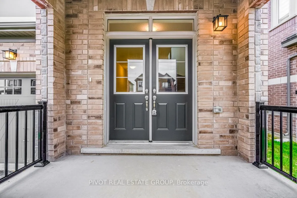 Photo 3 of 19 Moorhart Crescent, Caledon, Rural Caledon — HOMEH