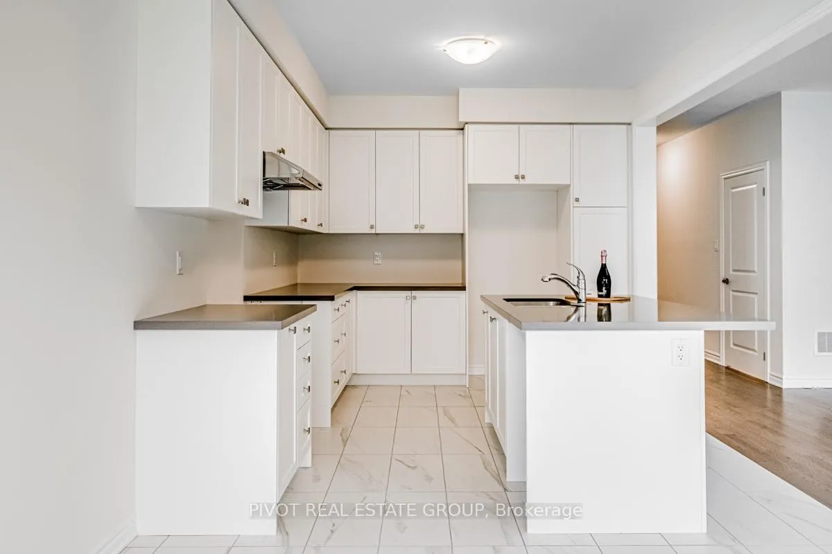 Photo 15 of 19 Moorhart Crescent, Caledon, Rural Caledon — HOMEH