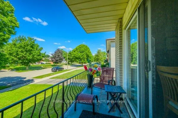 Photo 15 of 43 Secord Avenue, Kitchener — HOMEH