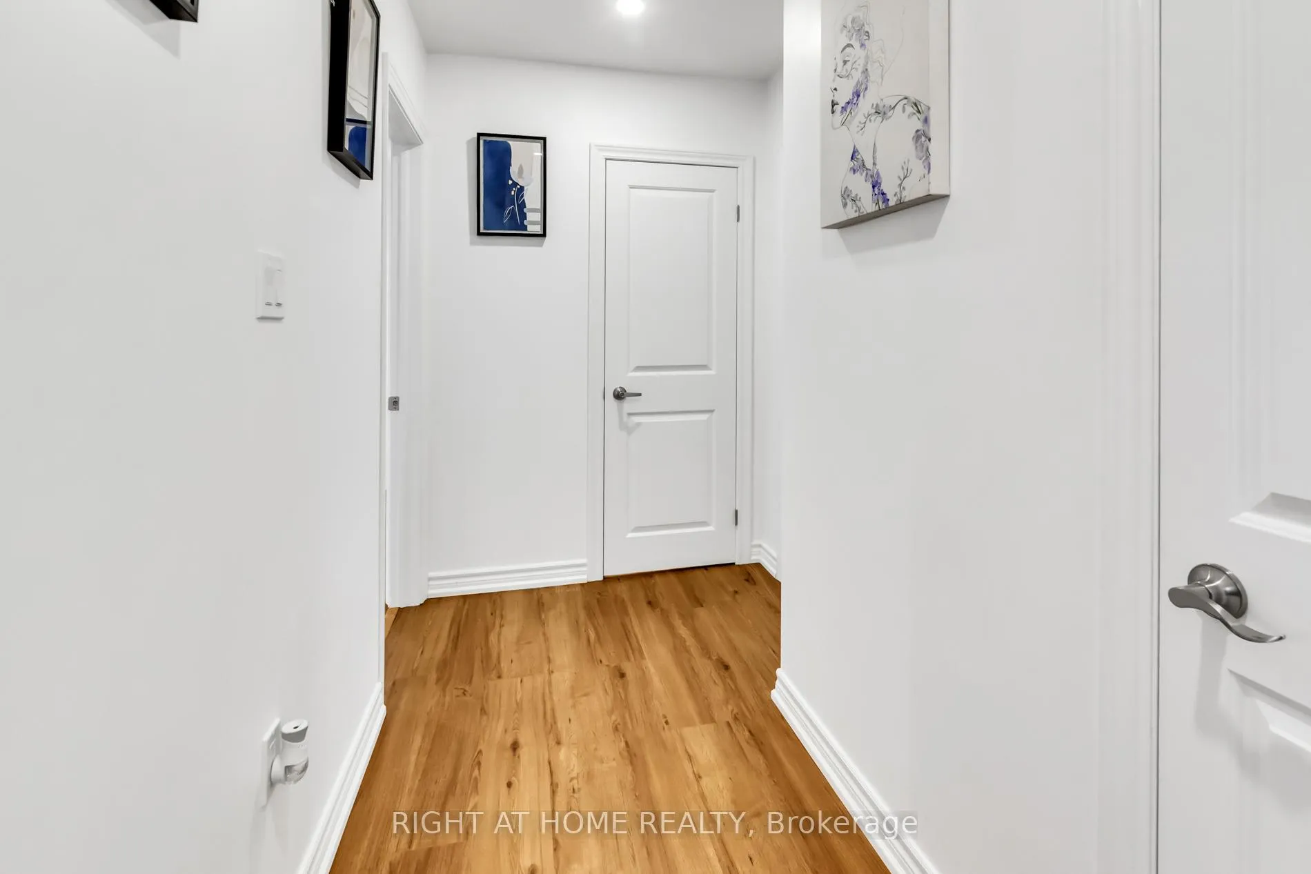 Photo 11 of 37 Ashley Street, Hamilton, Landsdale — HOMEH