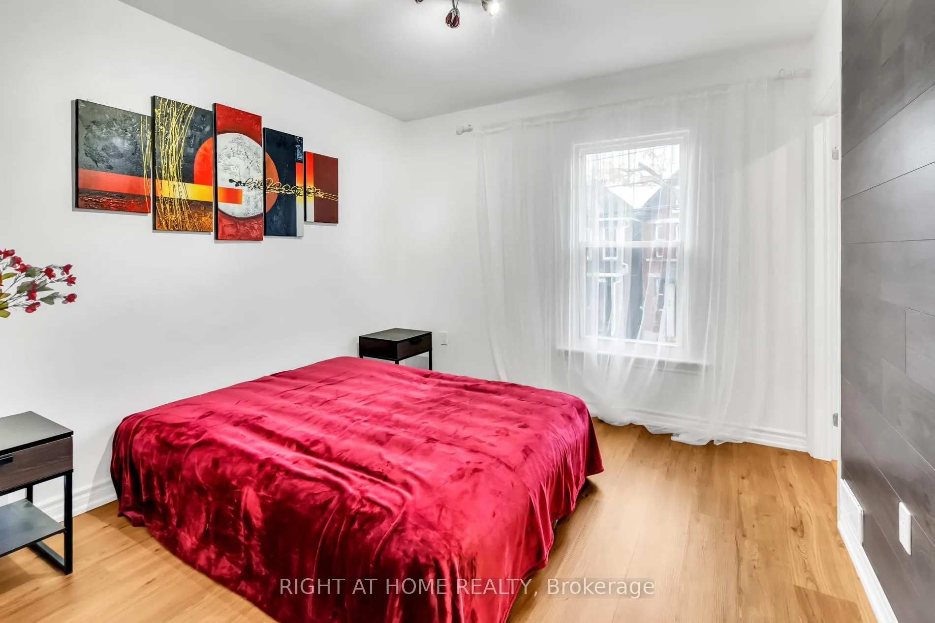 Photo 15 of 37 Ashley Street, Hamilton, Landsdale — HOMEH
