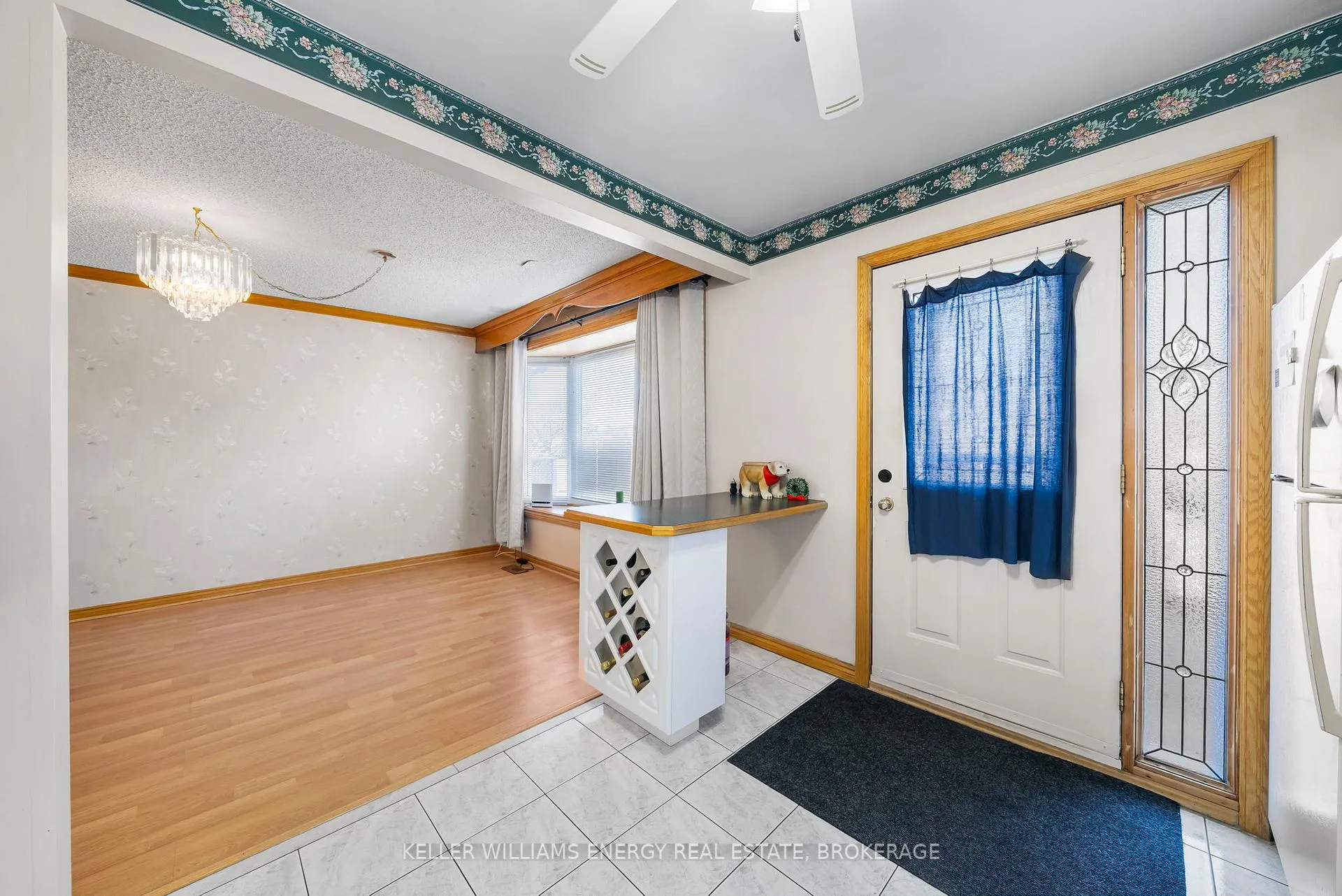 Photo 6 of 313 Rosedale Drive, Whitby, Downtown Whitby — HOMEH