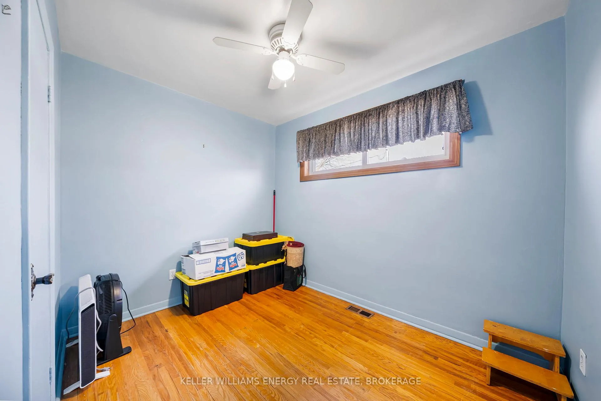 Photo 15 of 313 Rosedale Drive, Whitby, Downtown Whitby — HOMEH