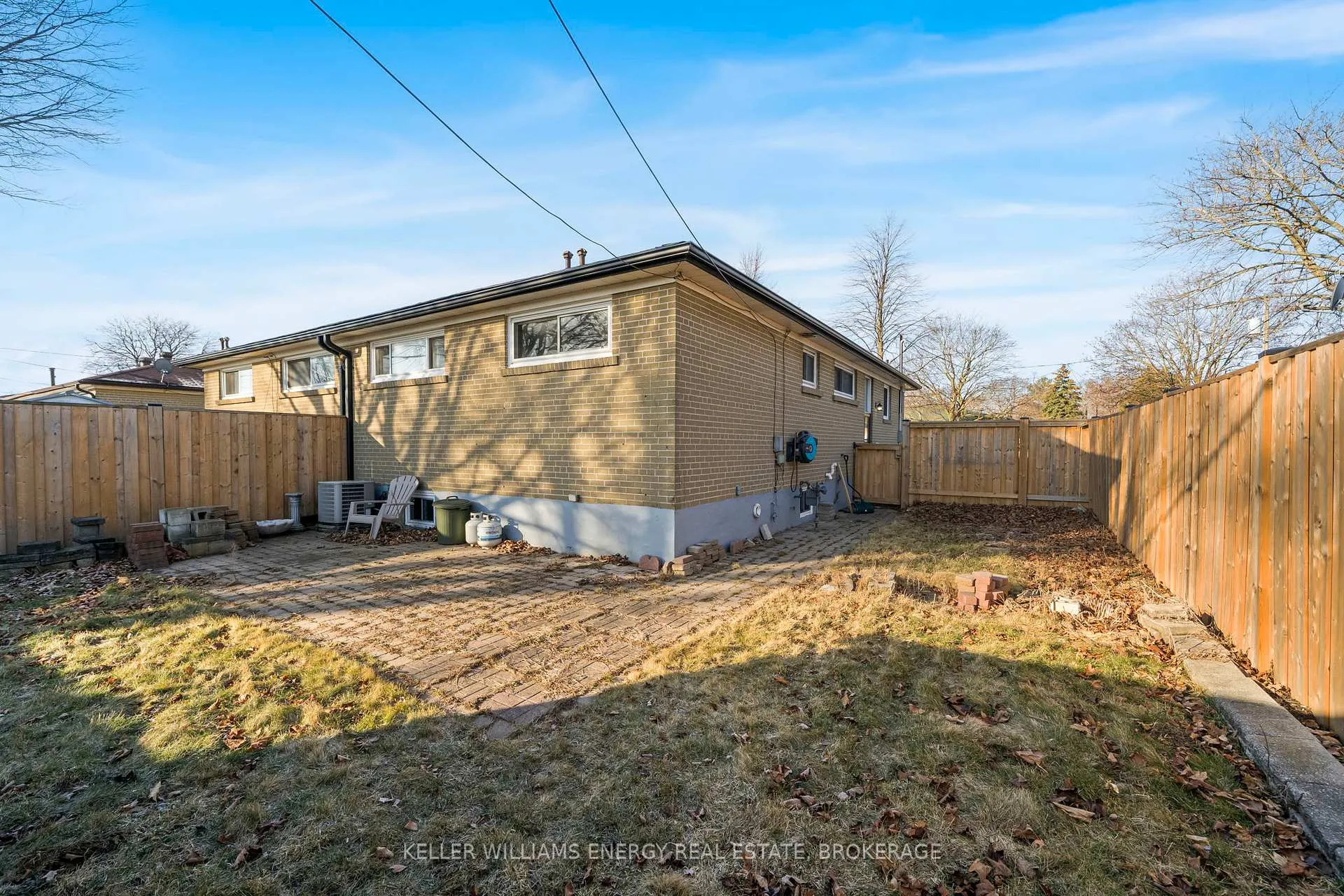 Photo 21 of 313 Rosedale Drive, Whitby, Downtown Whitby — HOMEH