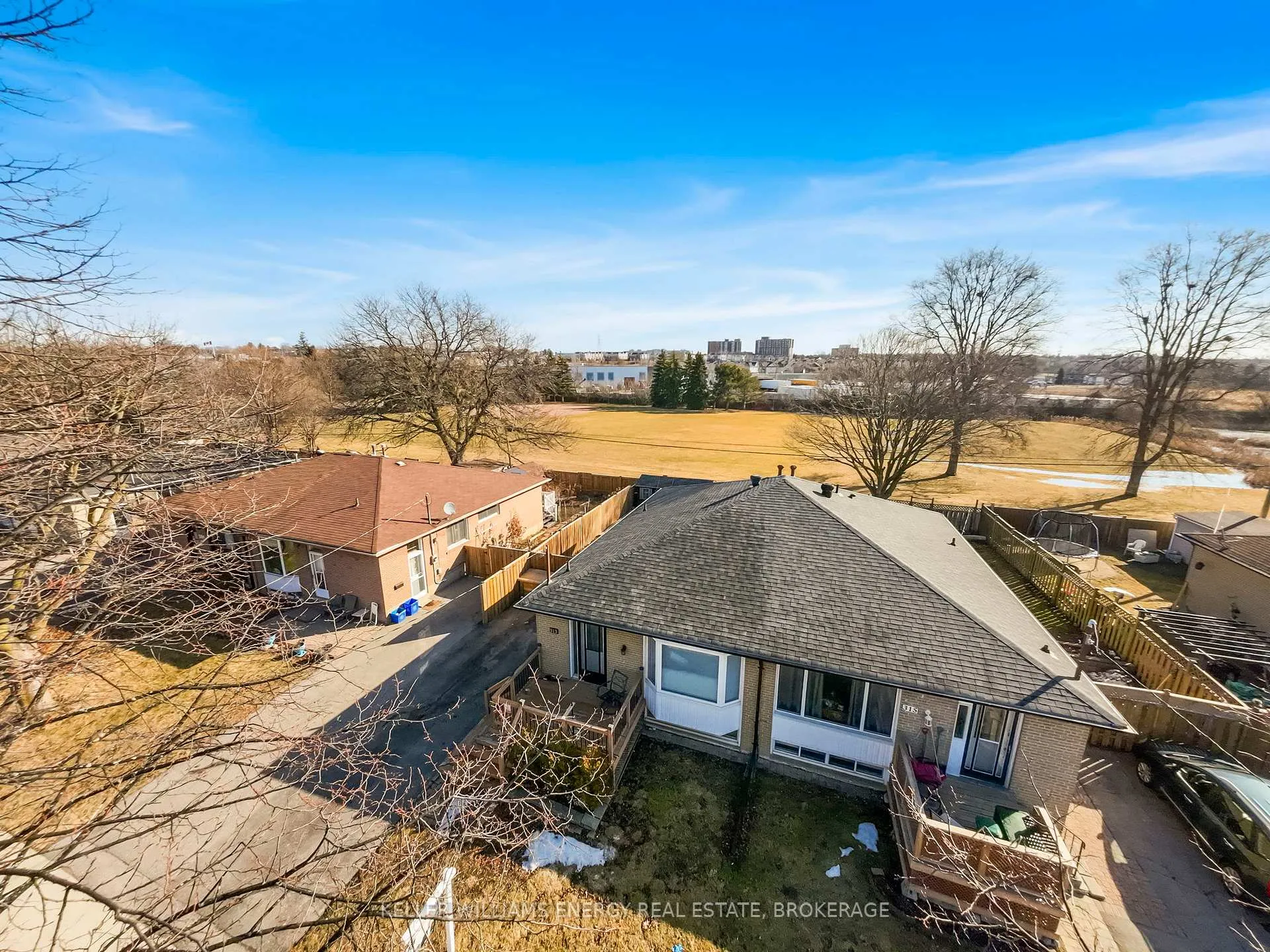 Photo 25 of 313 Rosedale Drive, Whitby, Downtown Whitby — HOMEH