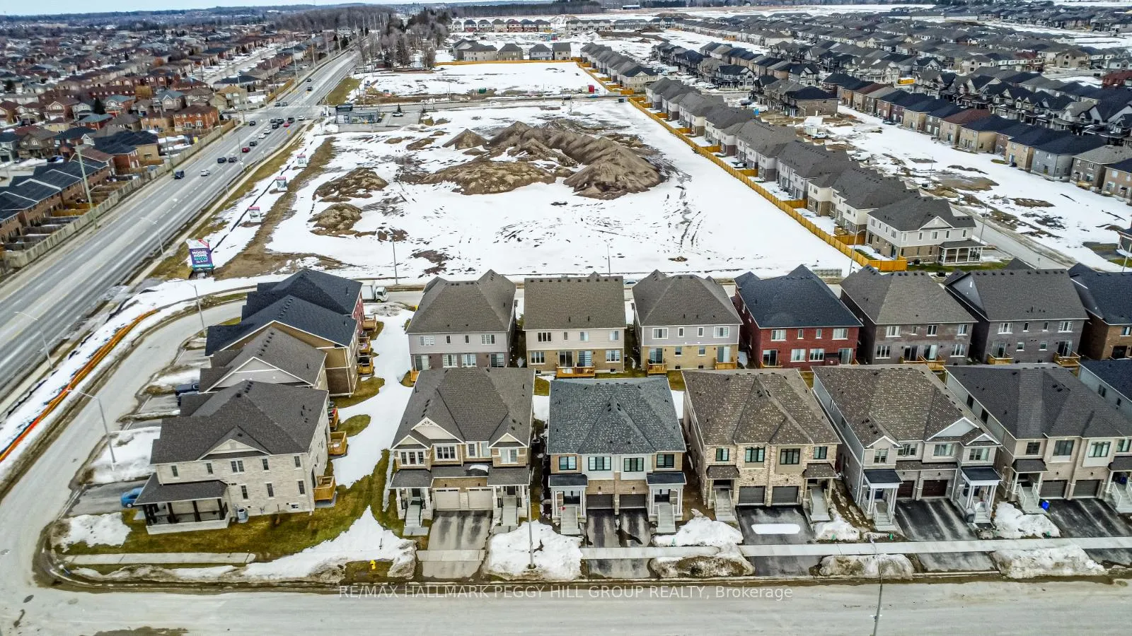 Photo 16 of 76 West Oak Trail, Barrie, Rural Barrie Southeast — HOMEH