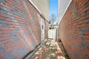 Photo 19 of 37 Frontier Pathway, Scarborough, Malvern — HOMEH