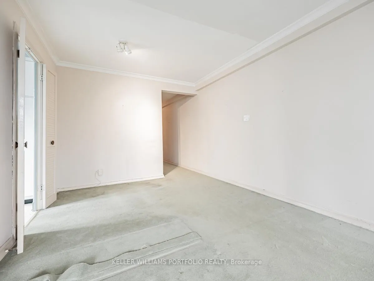 Photo 5 of Unit 511, 707 Eglinton Avenue W, Toronto, Forest Hill South — HOMEH