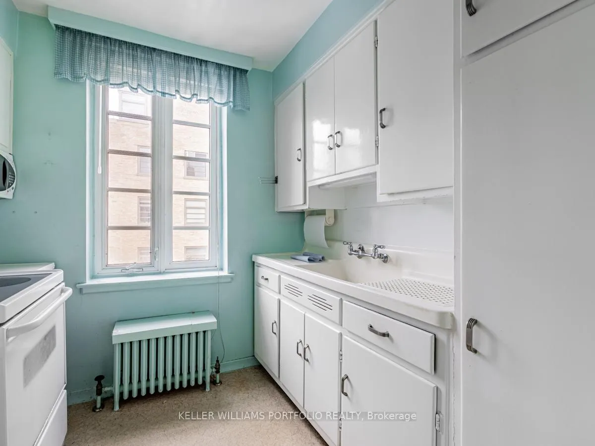 Photo 12 of Unit 511, 707 Eglinton Avenue W, Toronto, Forest Hill South — HOMEH