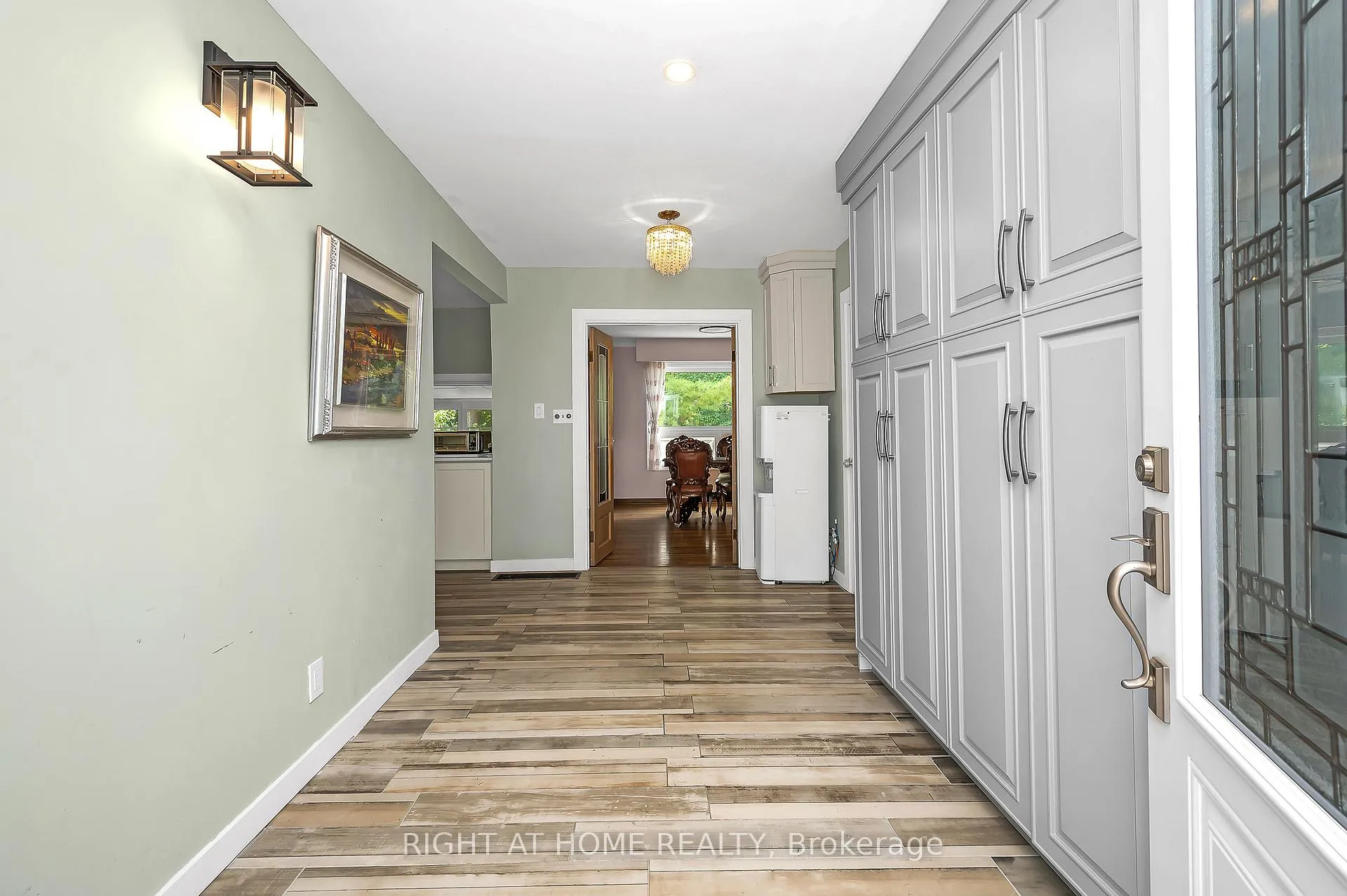Photo 7 of 85 Robinhood Drive, Hamilton, Dundas — HOMEH