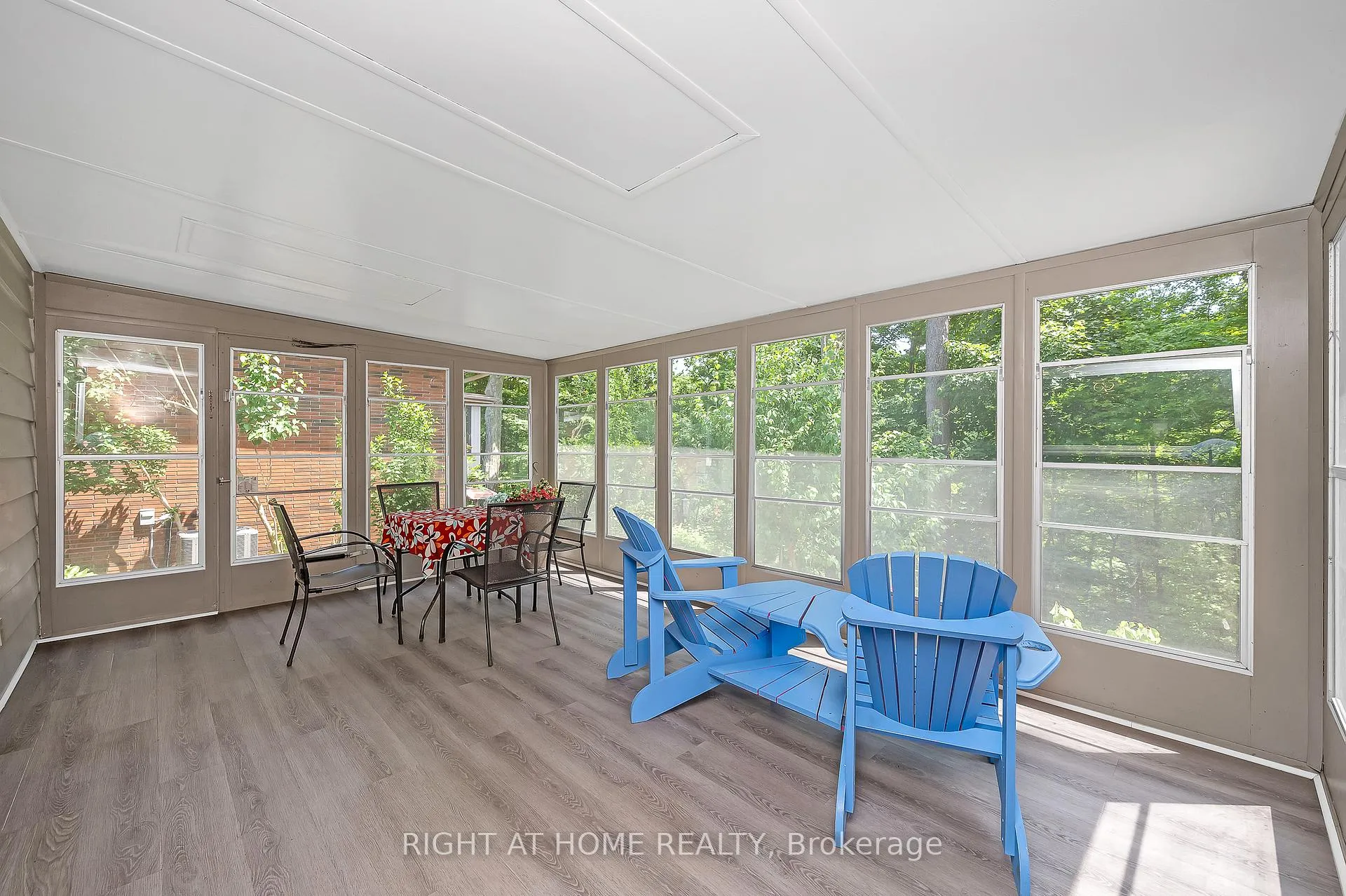 Photo 27 of 85 Robinhood Drive, Hamilton, Dundas — HOMEH