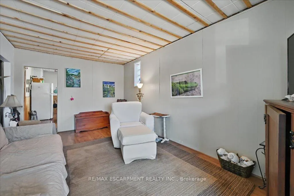 Photo 8 of 500 Queensdale Avenue E, Hamilton, Eastmount — HOMEH