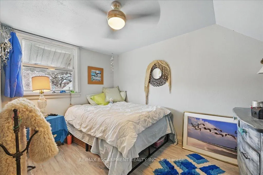 Photo 21 of 500 Queensdale Avenue E, Hamilton, Eastmount — HOMEH