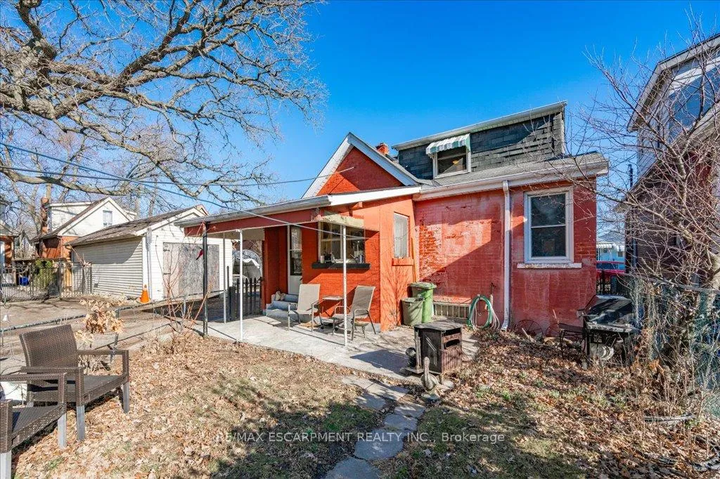 Photo 27 of 500 Queensdale Avenue E, Hamilton, Eastmount — HOMEH