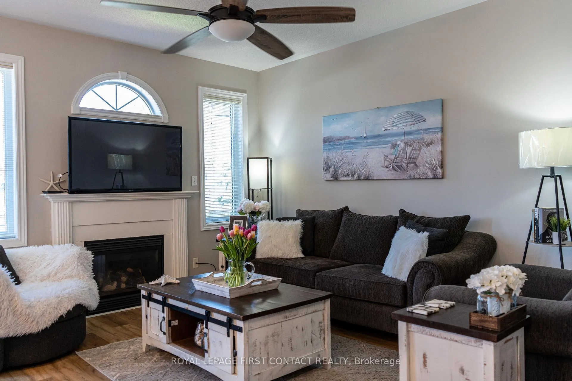 Photo 9 of 74 Meadowlark Boulevard, Wasaga Beach — HOMEH