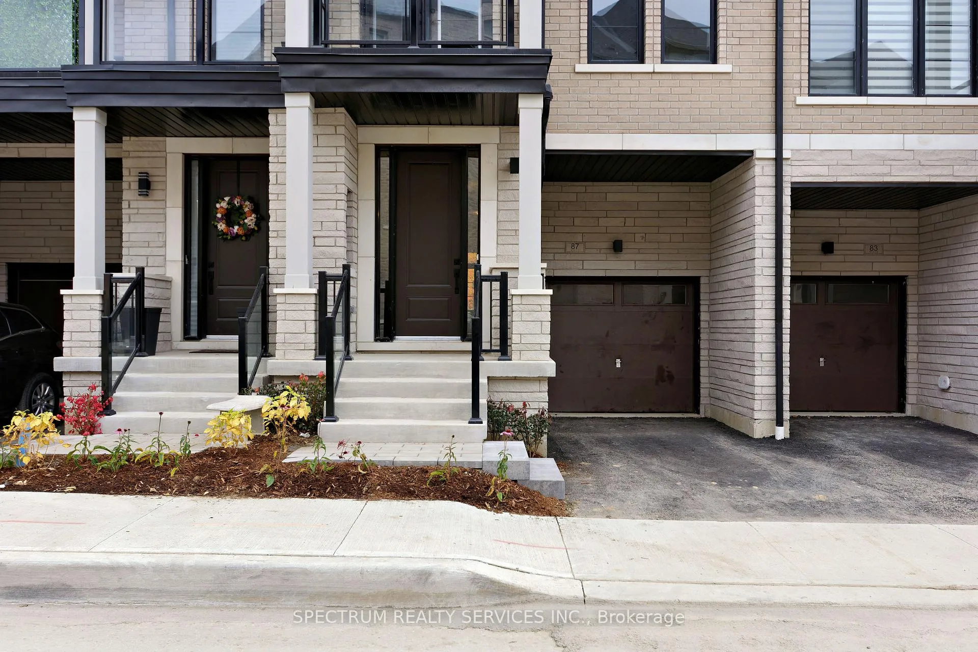 Photo 2 of 87 Archambault Way, Vaughan, Vellore Village — HOMEH