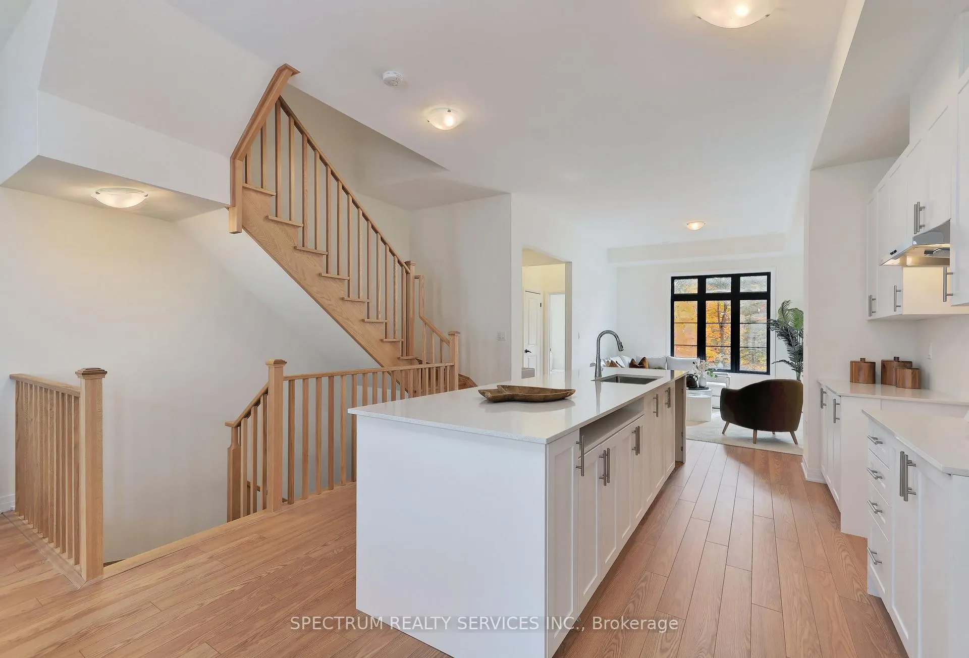 Photo 12 of 87 Archambault Way, Vaughan, Vellore Village — HOMEH