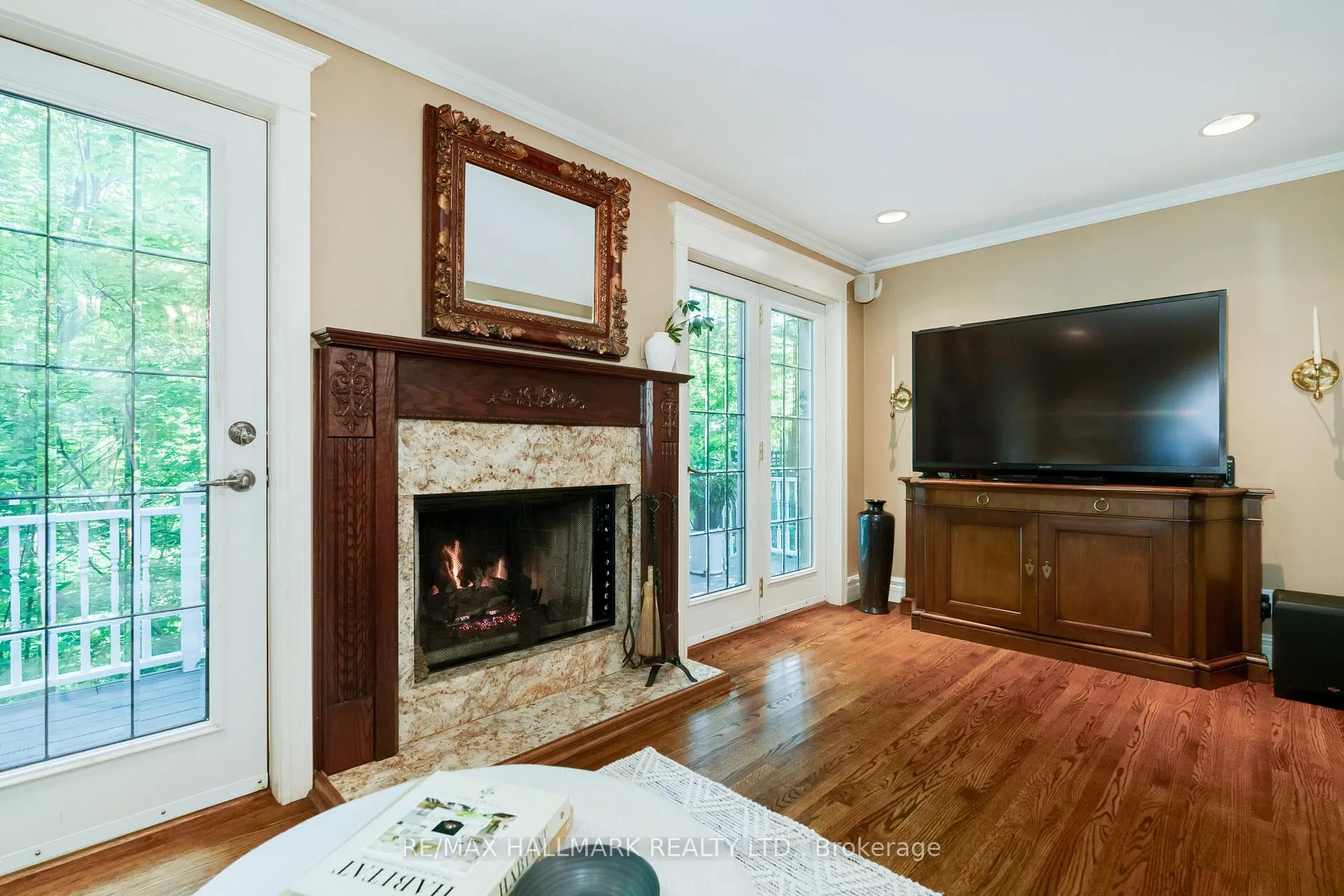 Photo 12 of 738 O'Connor Drive, Toronto, East York — HOMEH