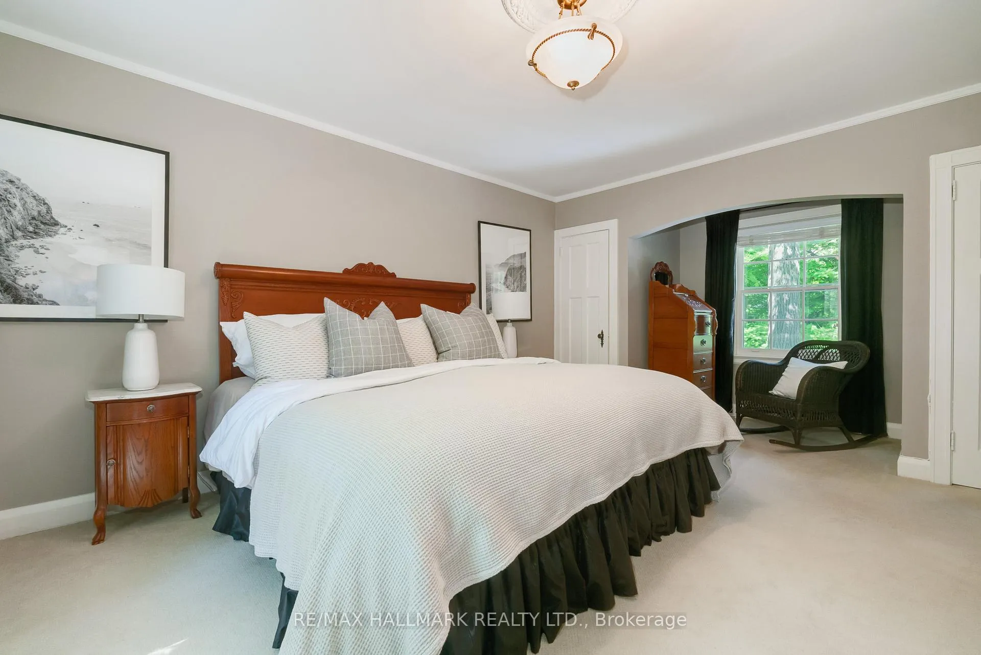 Photo 17 of 738 O'Connor Drive, Toronto, East York — HOMEH