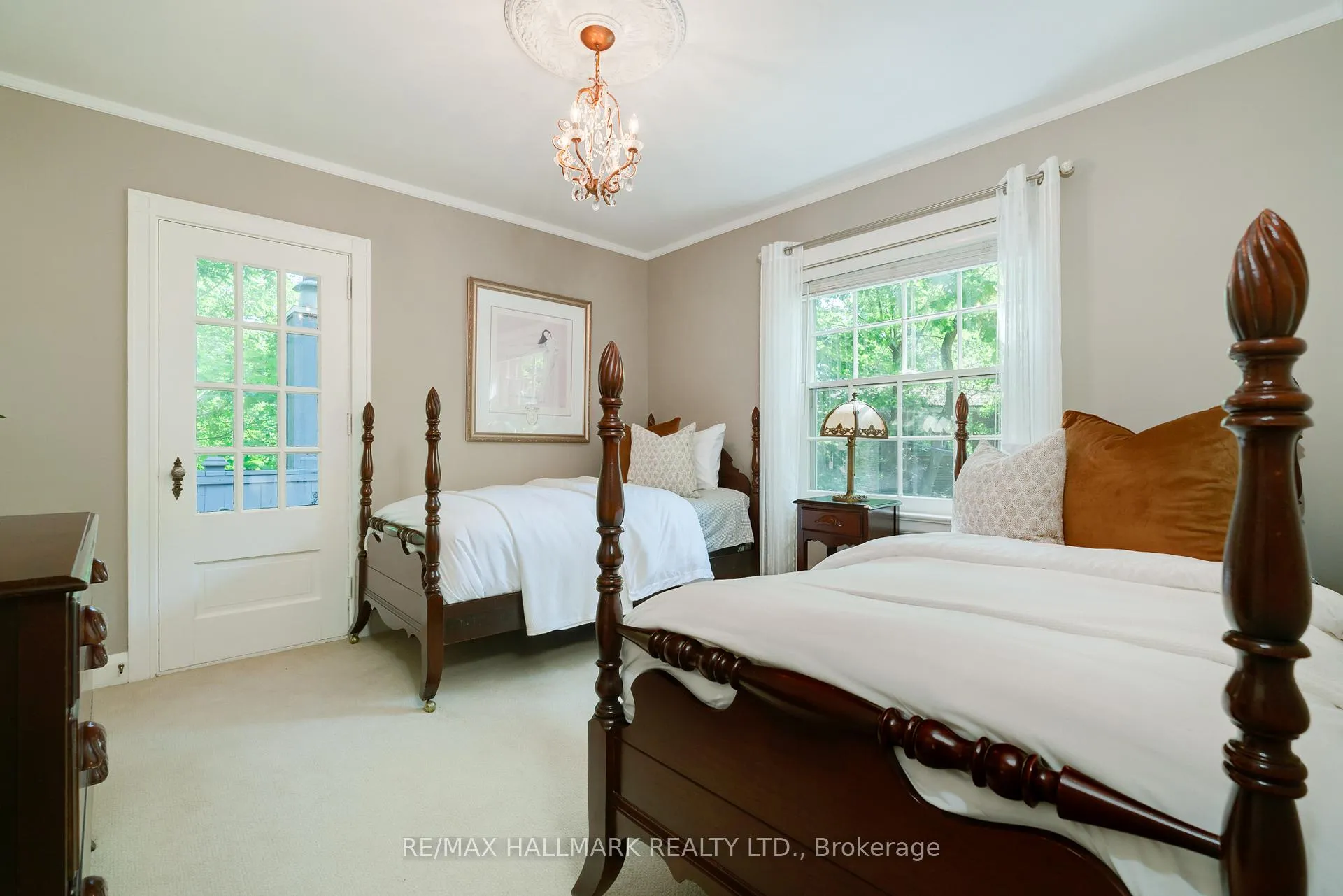 Photo 19 of 738 O'Connor Drive, Toronto, East York — HOMEH