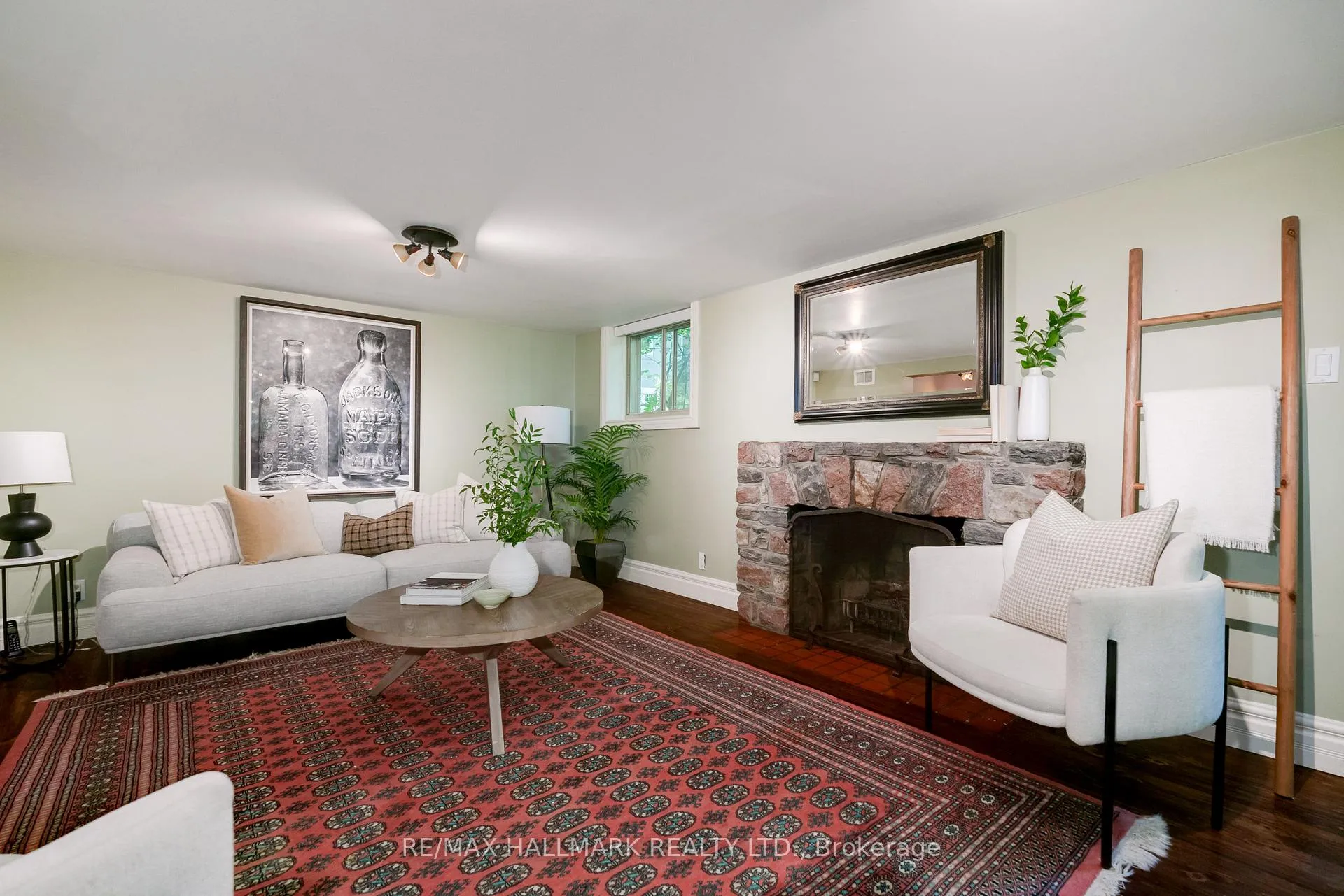 Photo 31 of 738 O'Connor Drive, Toronto, East York — HOMEH