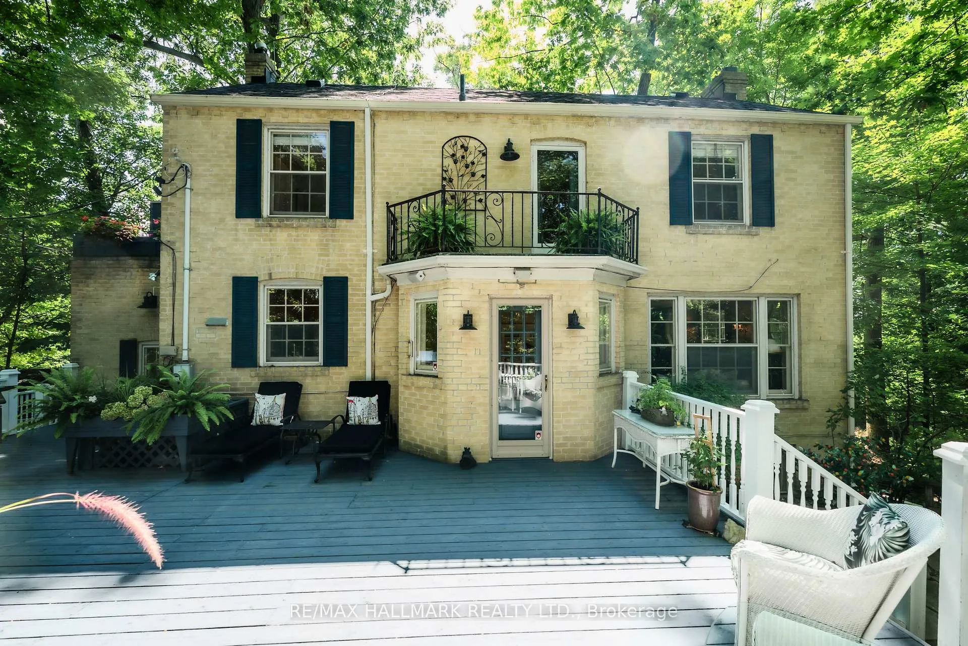 Photo 33 of 738 O'Connor Drive, Toronto, East York — HOMEH