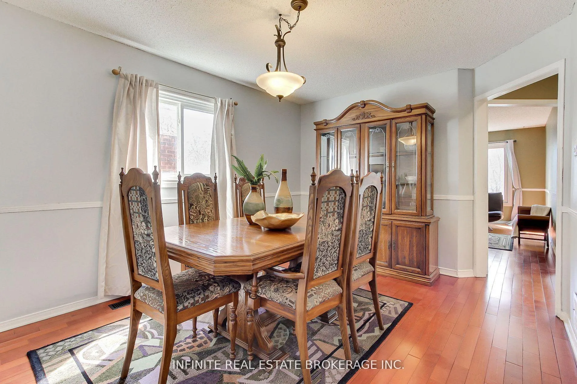 Photo 7 of 70 Sable Crescent, Whitby, Rolling Acres — HOMEH