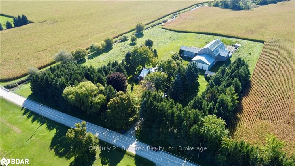 Photo 24 of 6985 Nott 27/28 Sideroad Side Road, Clearview, Rural Clearview — HOMEH