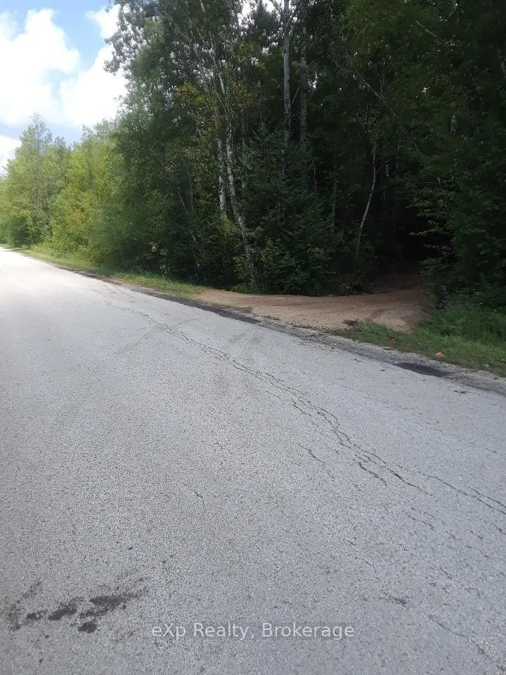 Front of PT LT 1-2 Concession Rd 3