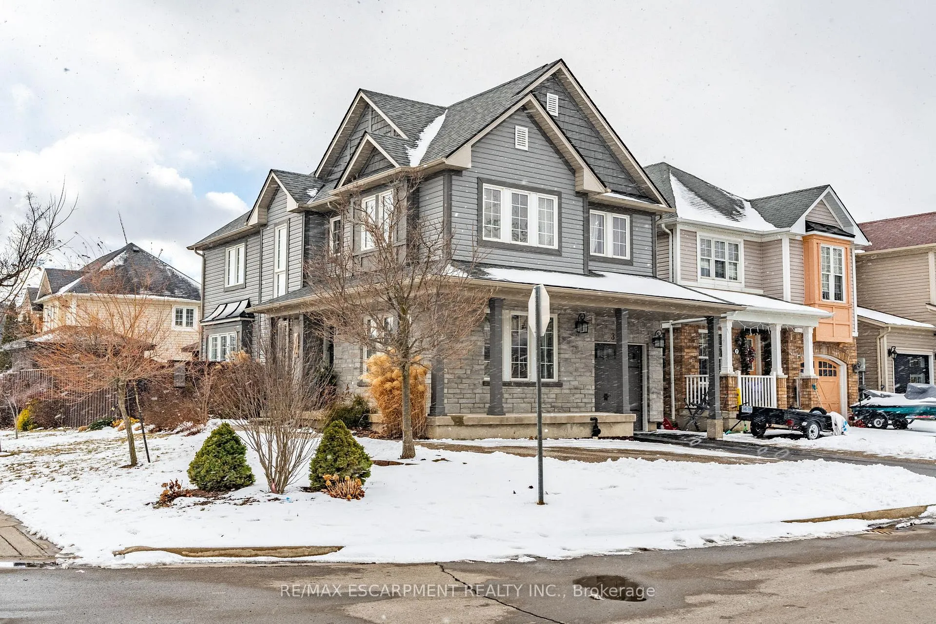 Photo 1 of 3 Gowland Drive, Hamilton, Binbrook — HOMEH