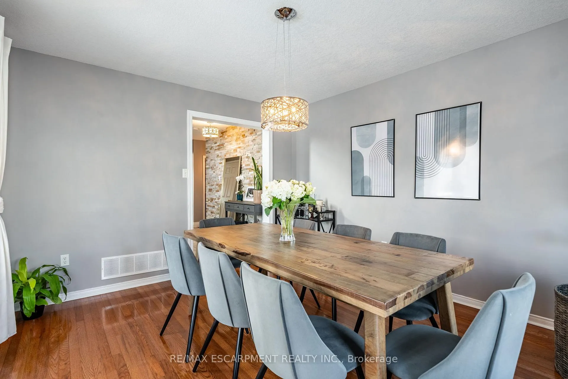 Photo 10 of 3 Gowland Drive, Hamilton, Binbrook — HOMEH