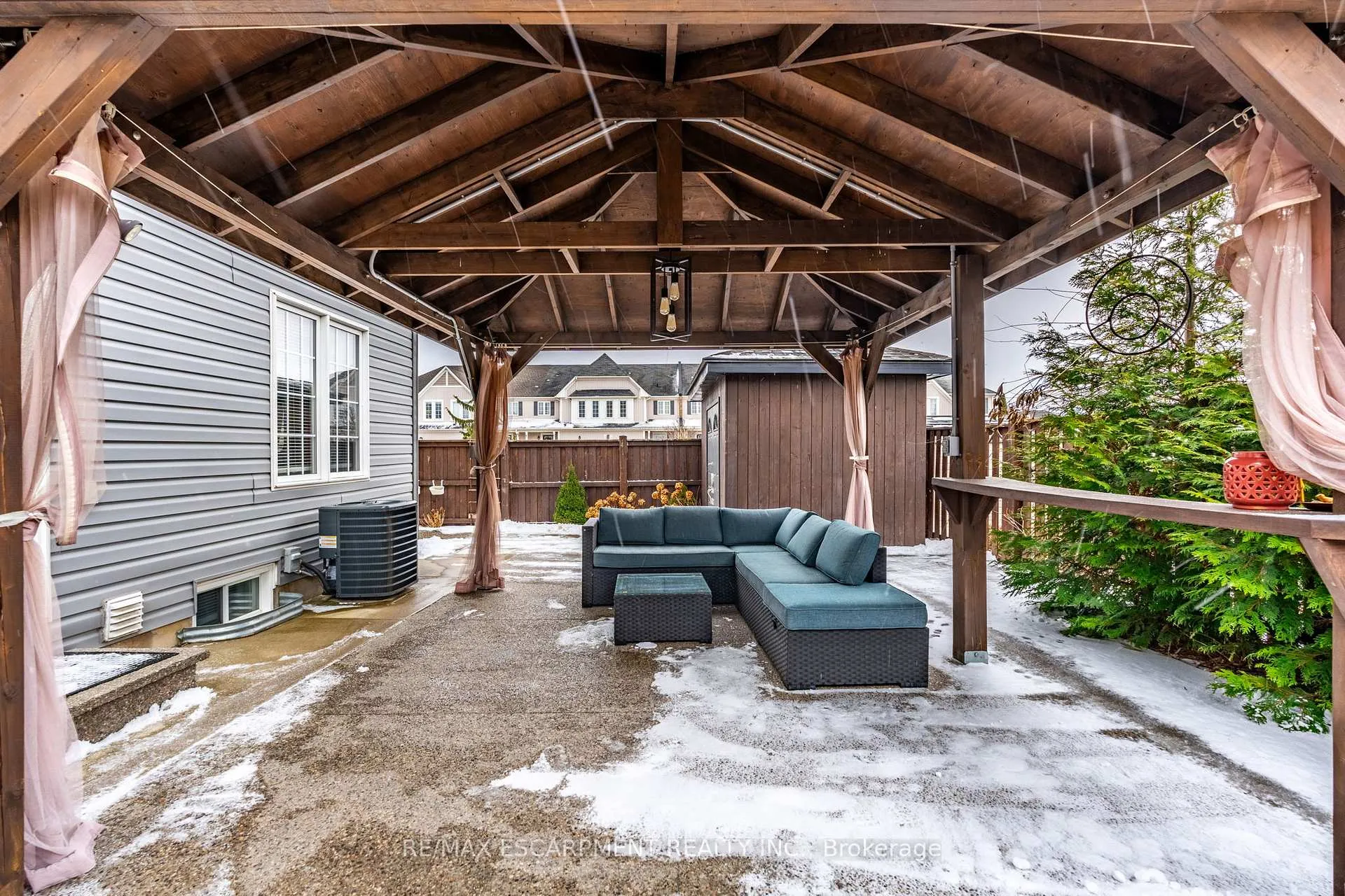 Photo 38 of 3 Gowland Drive, Hamilton, Binbrook — HOMEH