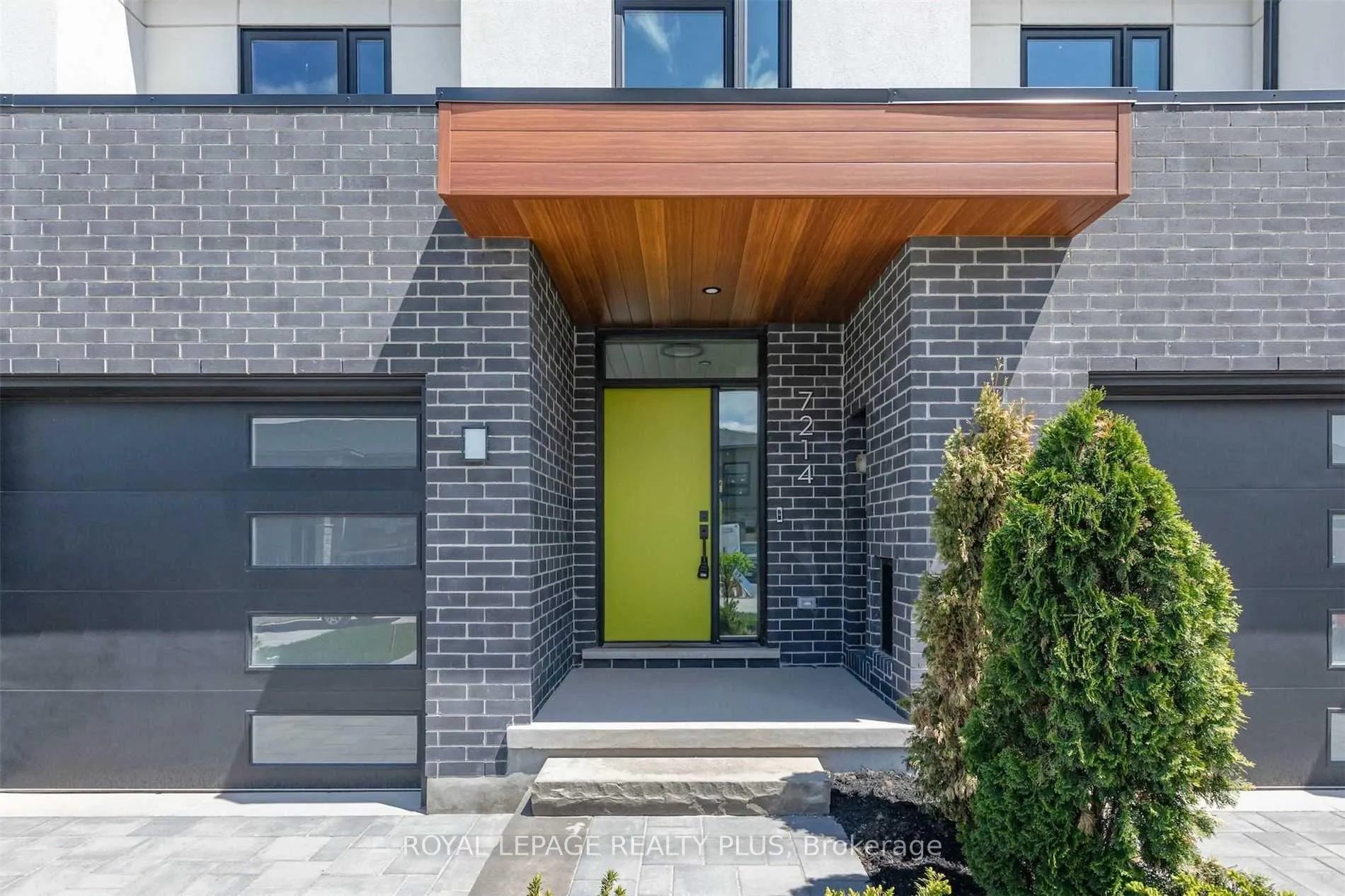 Front of 7214 Parsa Street