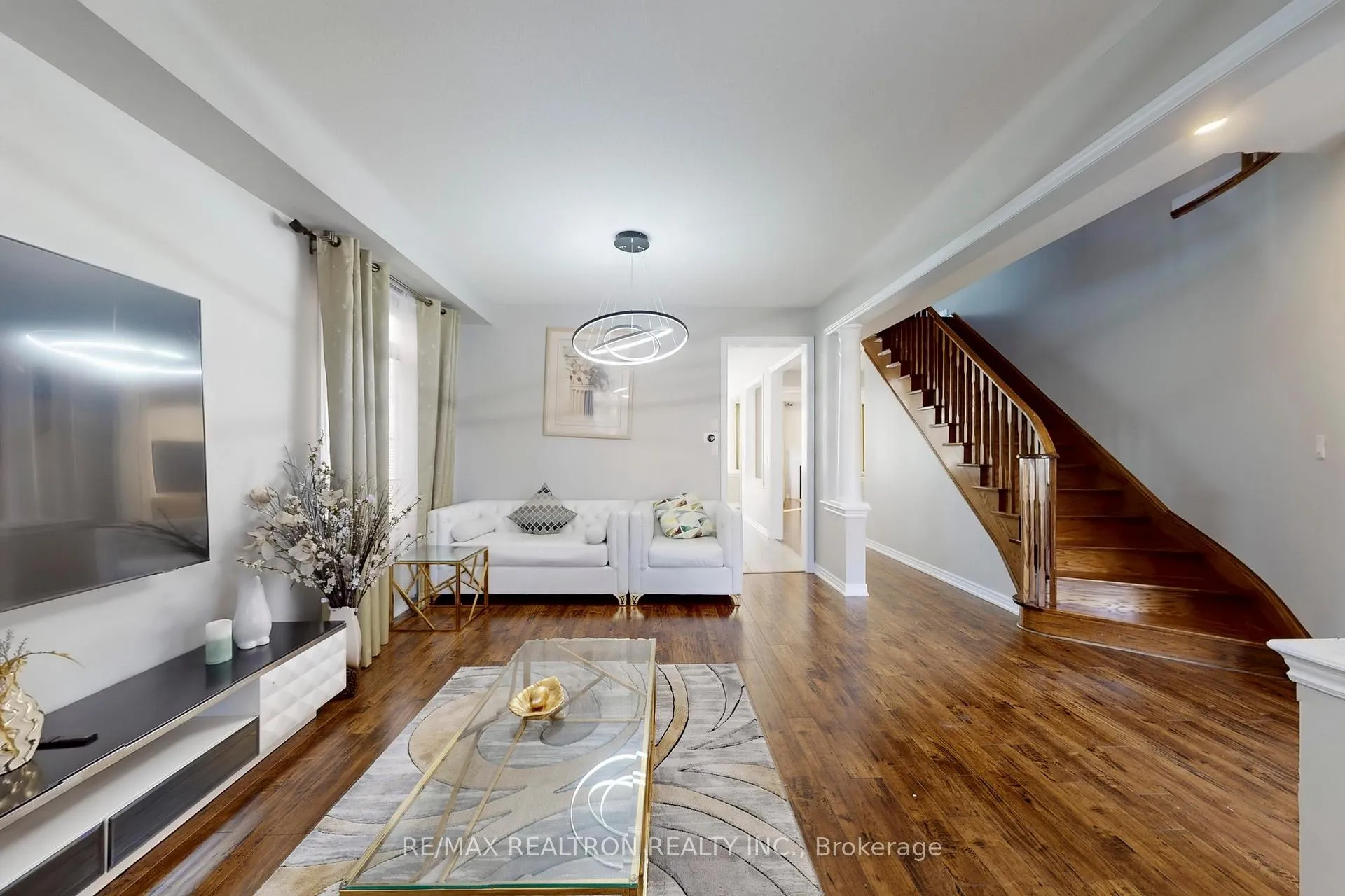 Photo 9 of 145 Stonechurch Crescent, Markham, Box Grove — HOMEH
