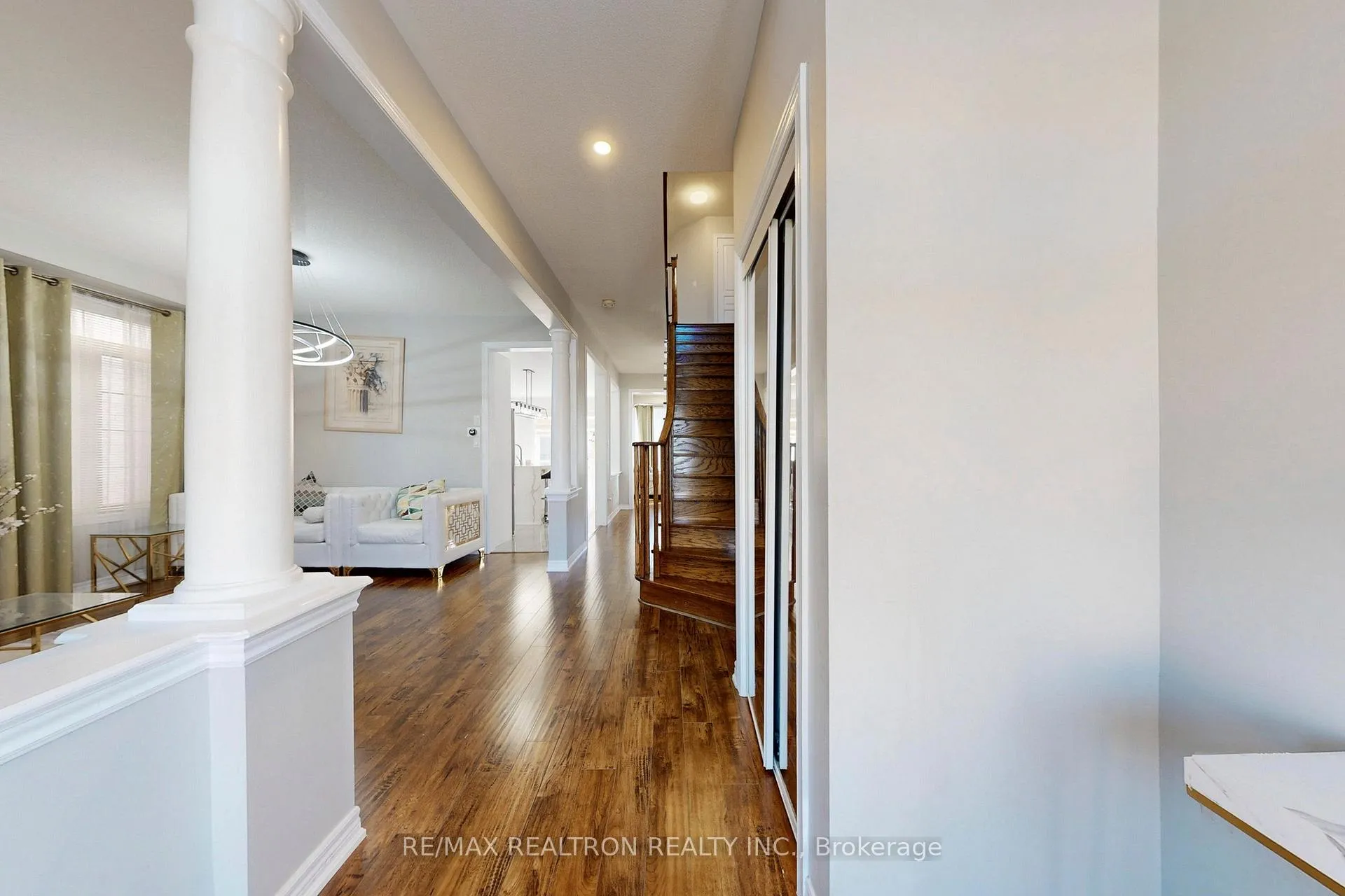 Photo 27 of 145 Stonechurch Crescent, Markham, Box Grove — HOMEH