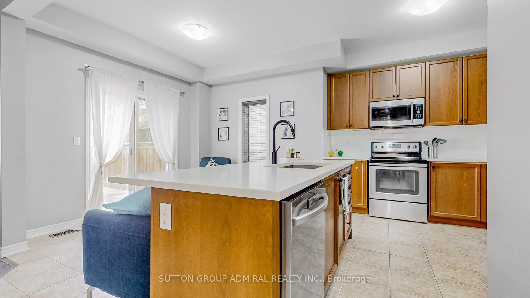 Photo 16 of 76 Decarolis Crescent, Essa, Angus — HOMEH