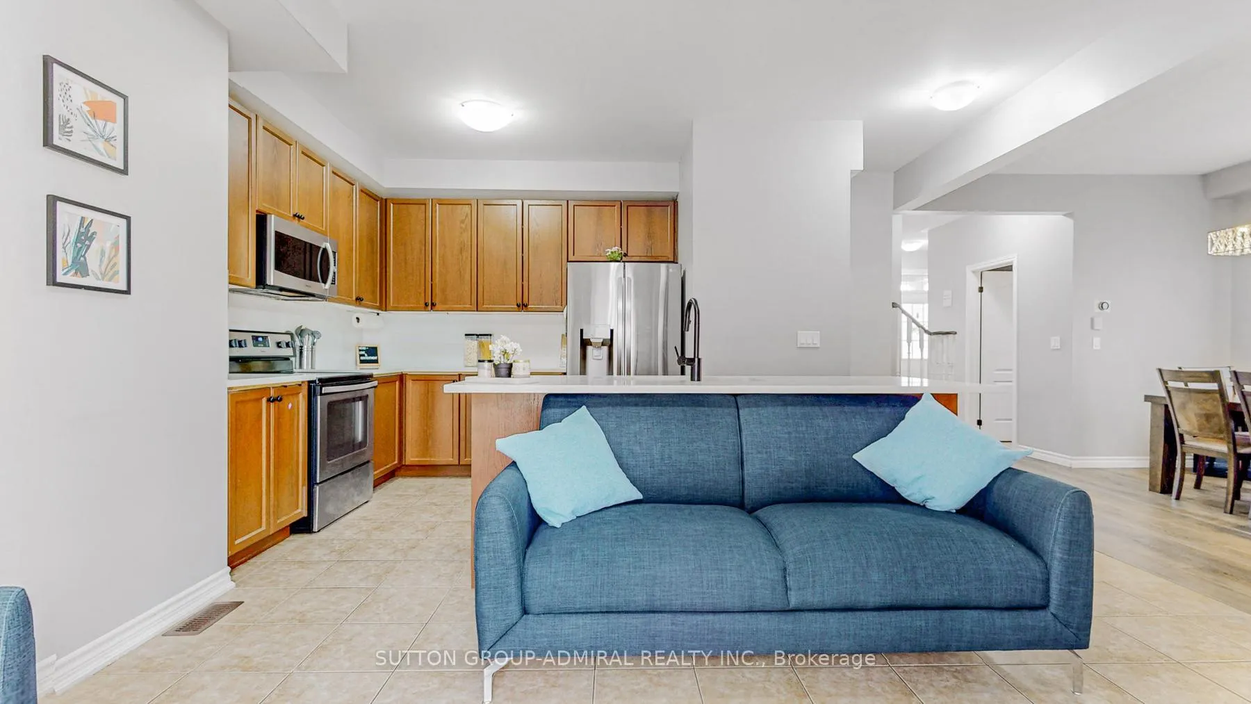 Photo 18 of 76 Decarolis Crescent, Essa, Angus — HOMEH