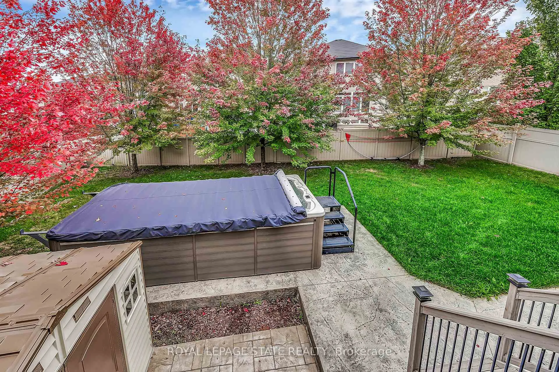 Photo 26 of 181 Springview Drive, Hamilton, Waterdown — HOMEH