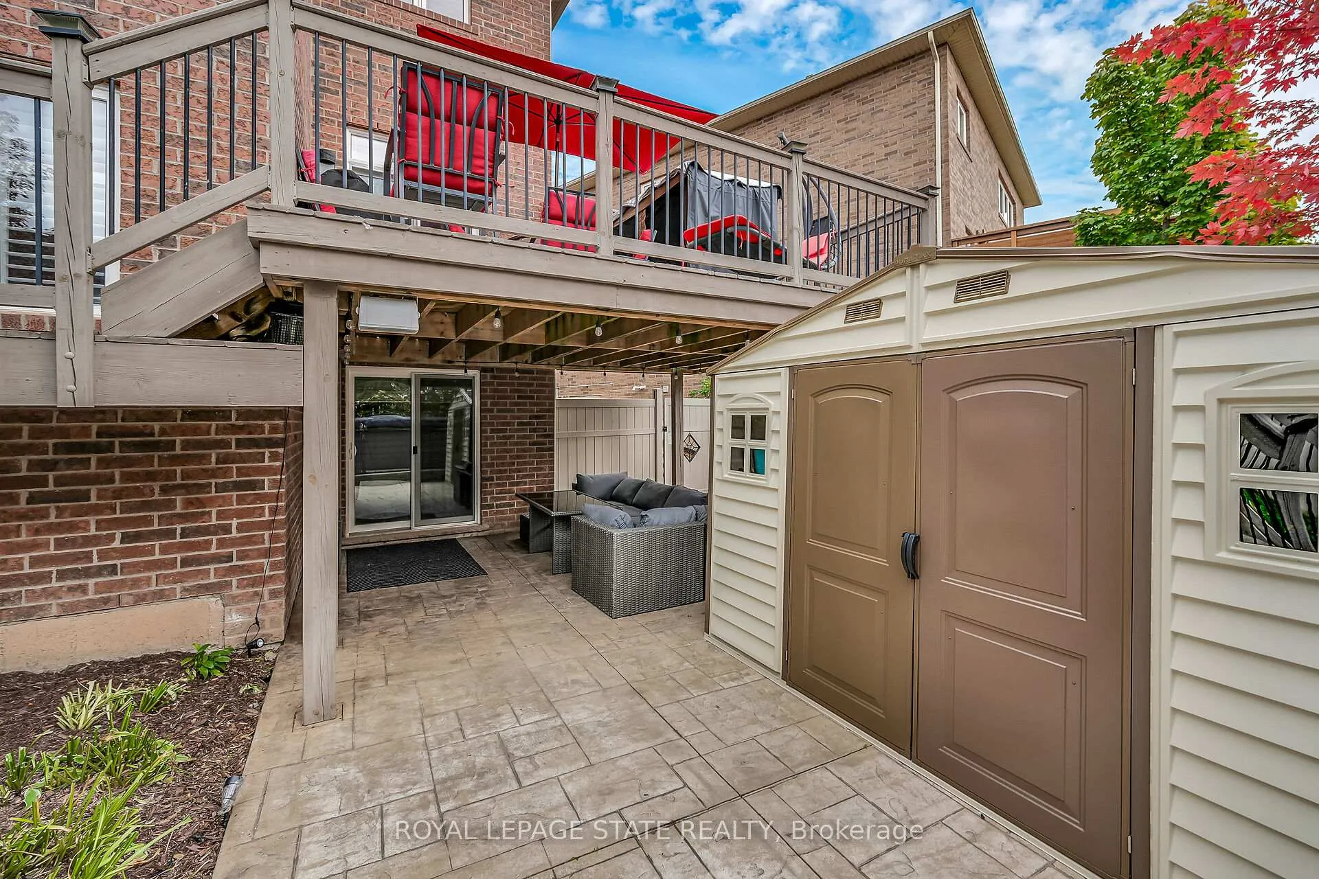 Photo 34 of 181 Springview Drive, Hamilton, Waterdown — HOMEH