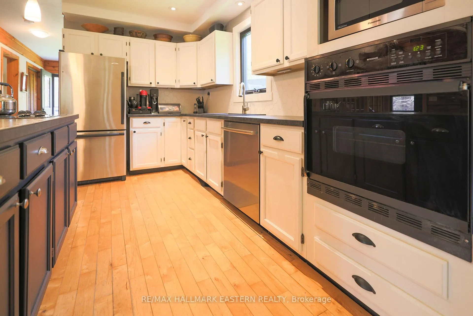 Photo 12 of 1611 County Road 4, Douro-Dummer — HOMEH