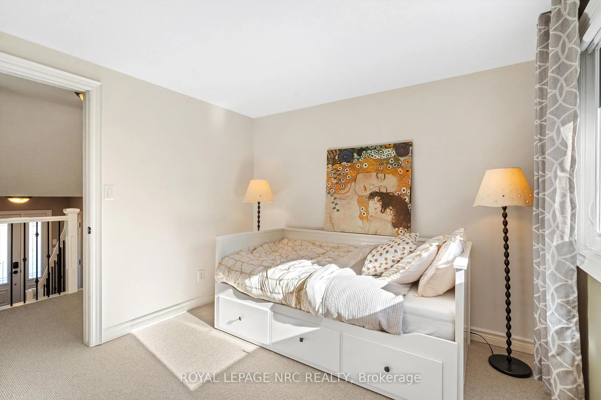 Photo 25 of 42 The Cedars, St. Catharines, Vine/Linwell — HOMEH