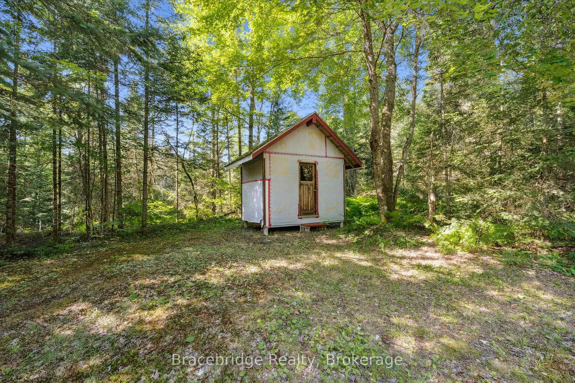 Photo 15 of Hwy 118 E, Bracebridge, Oakley — HOMEH