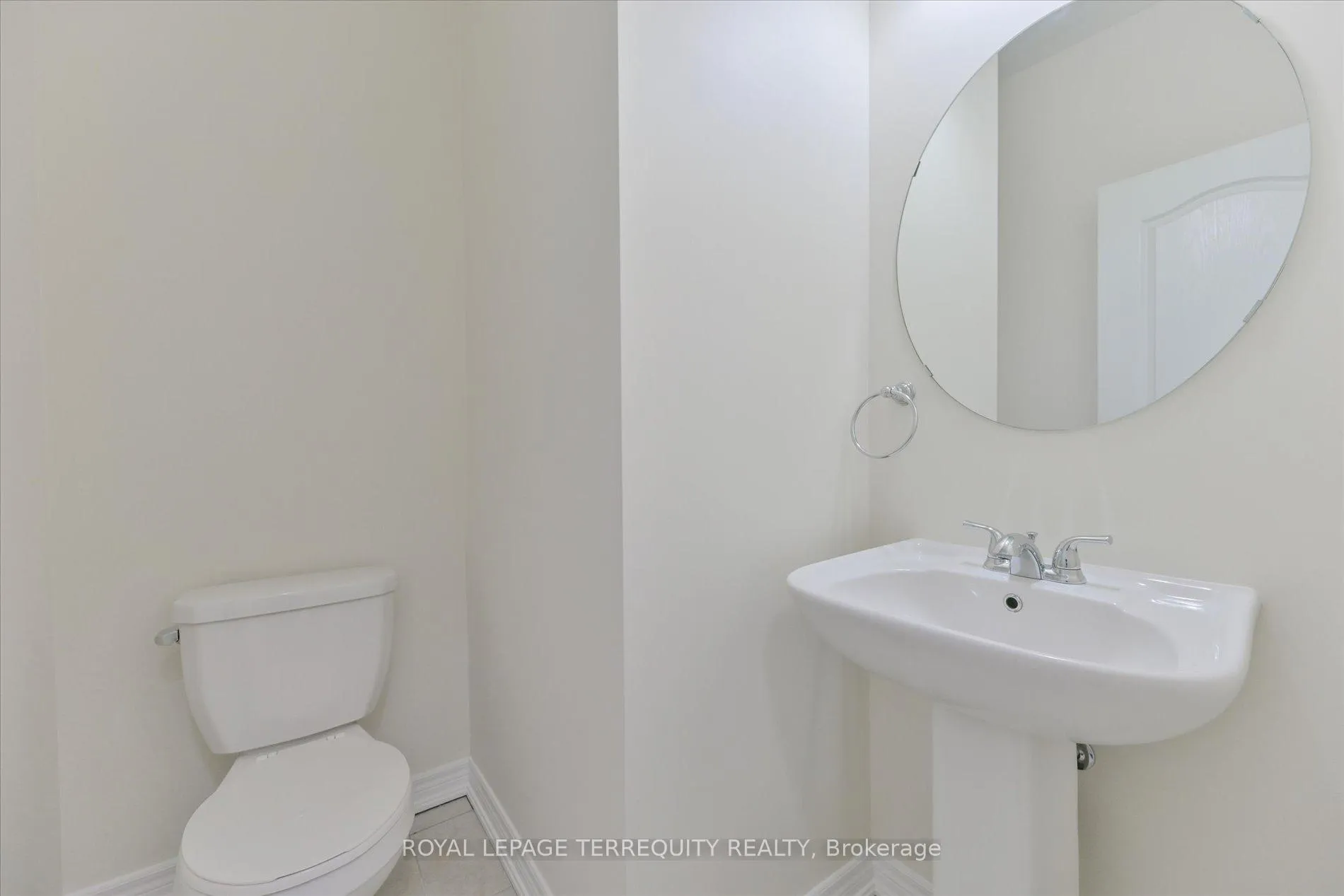 Photo 13 of 34 Tufo Avenue, Markham, Victoria Square — HOMEH
