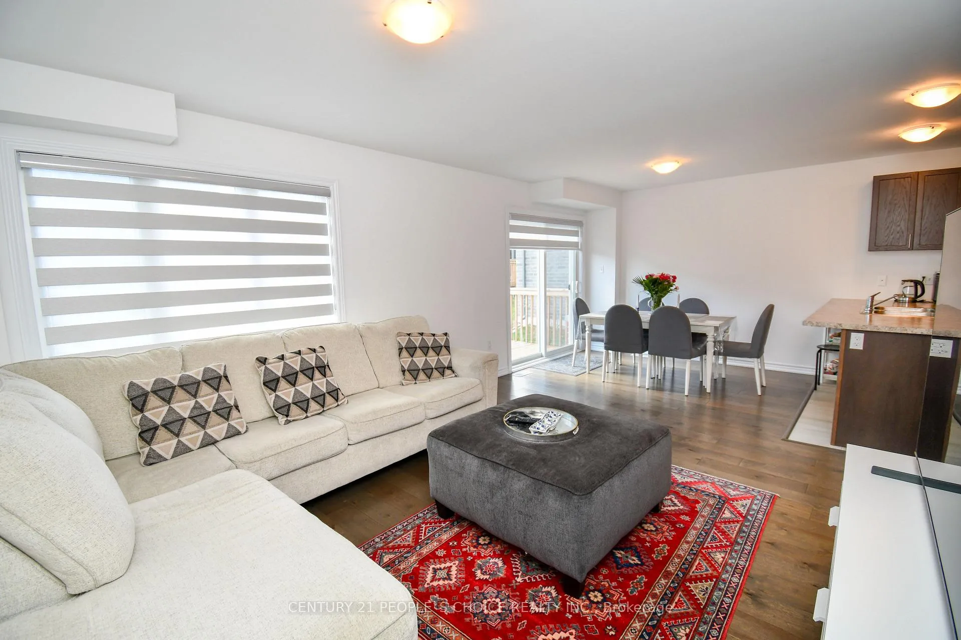 Photo 7 of 114 Mabern Street, Barrie, Rural Barrie Southwest — HOMEH