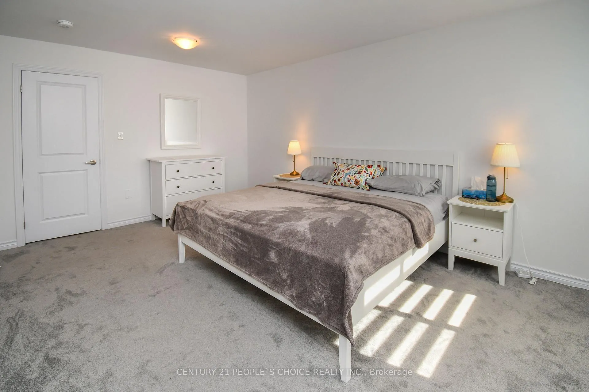 Photo 12 of 114 Mabern Street, Barrie, Rural Barrie Southwest — HOMEH