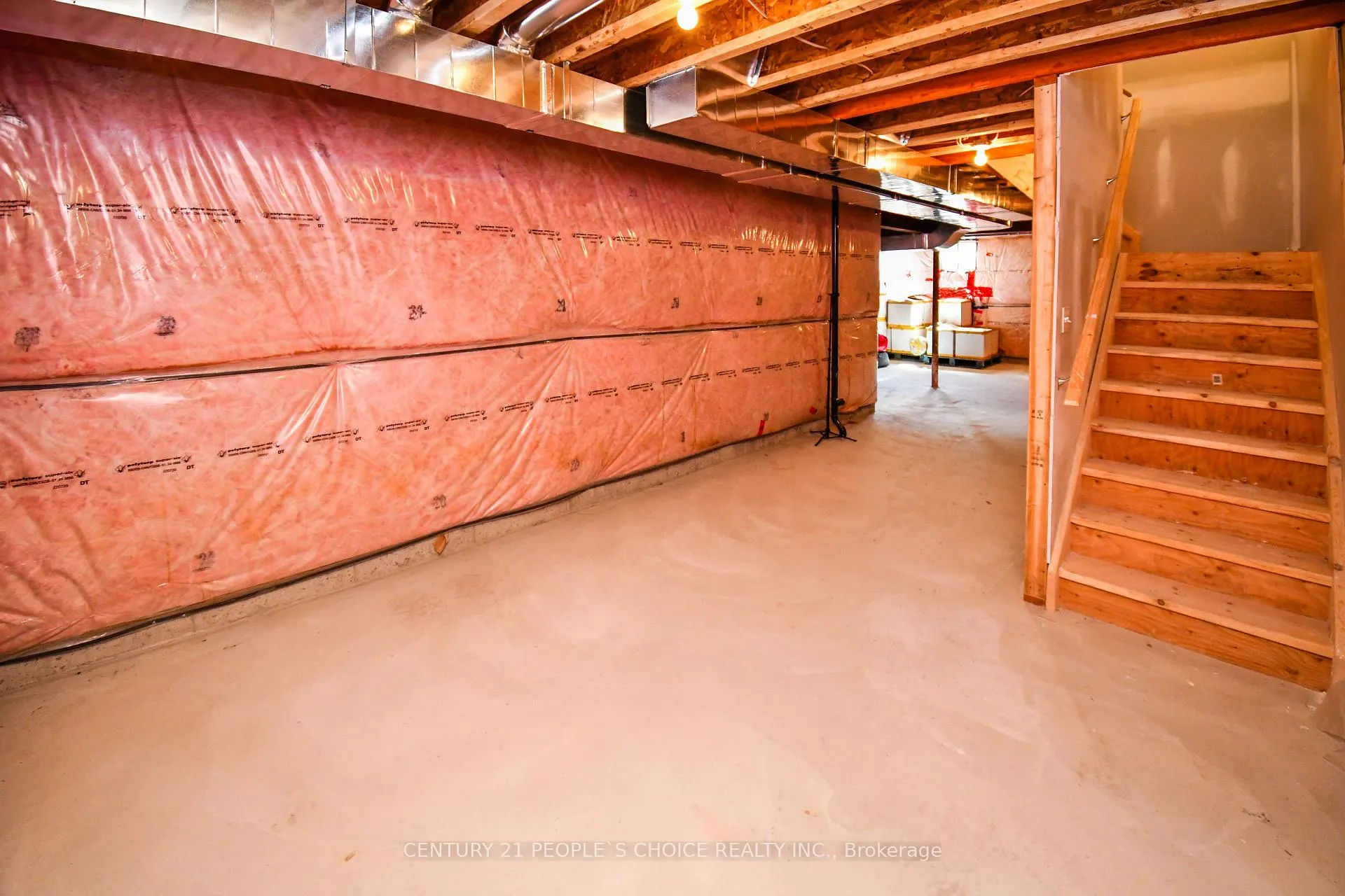 Photo 26 of 114 Mabern Street, Barrie, Rural Barrie Southwest — HOMEH