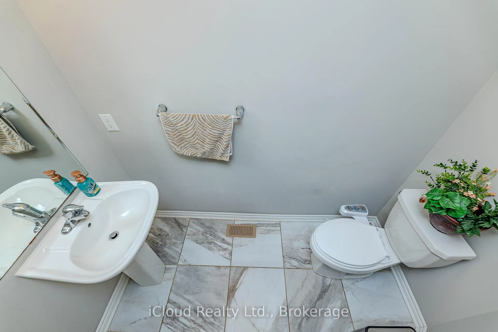 Photo 20 of 296 Ridge Road, Cambridge — HOMEH