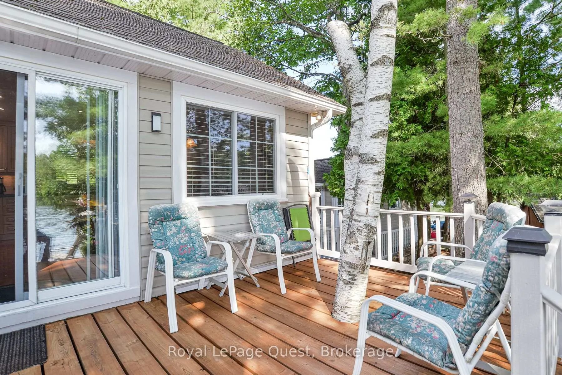 Photo 12 of 1 Island 4SR, Gravenhurst, Wood (Gravenhurst) — HOMEH