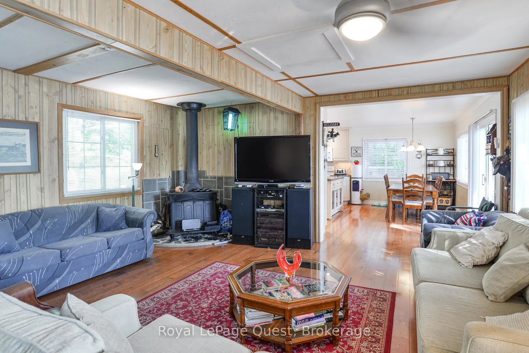 Photo 18 of 1 Island 4SR, Gravenhurst, Wood (Gravenhurst) — HOMEH