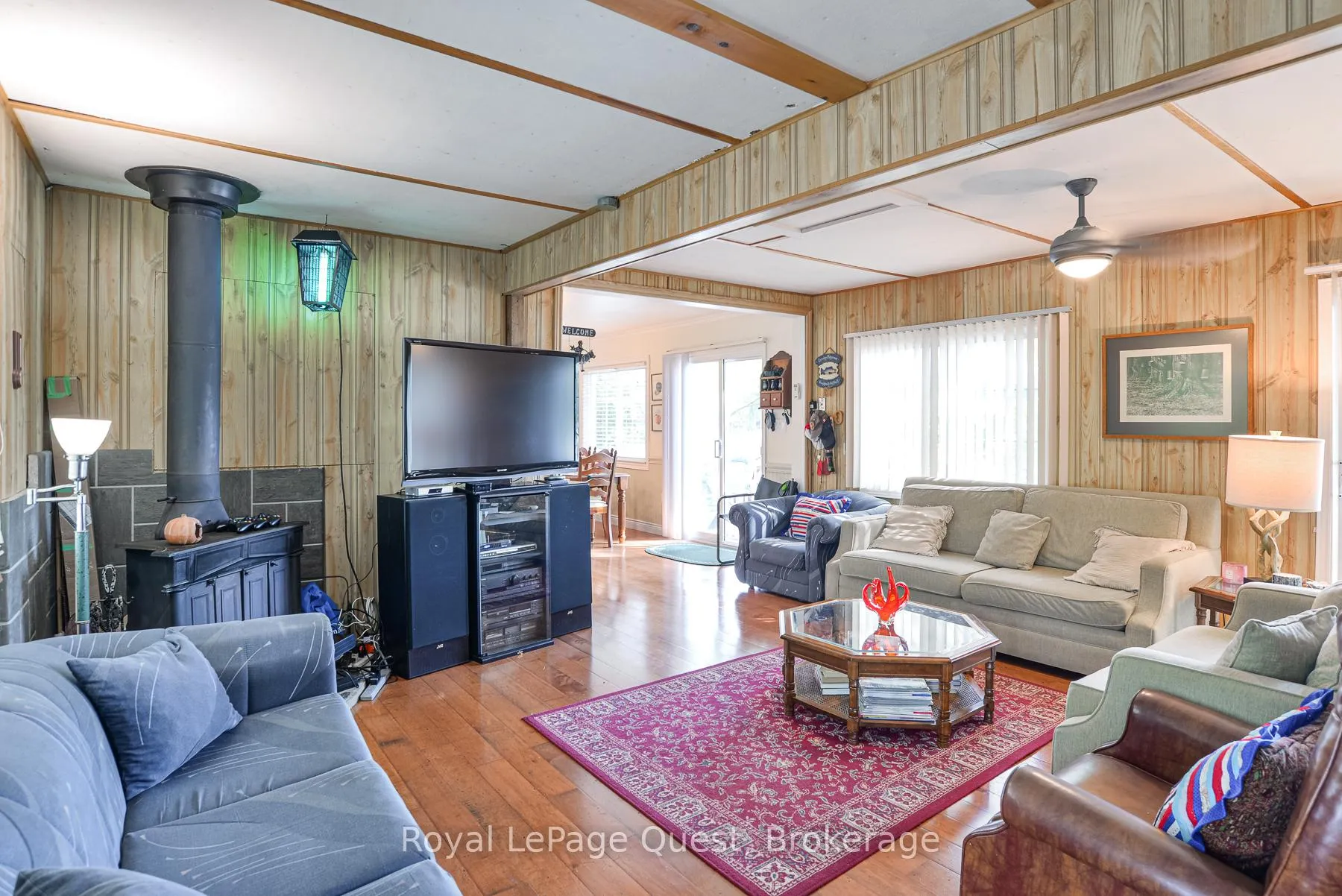 Photo 19 of 1 Island 4SR, Gravenhurst, Wood (Gravenhurst) — HOMEH